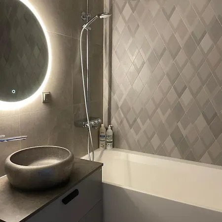 Olumpia Center Apartman *